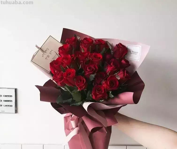 七夕花语大全，给女朋友送花必看
