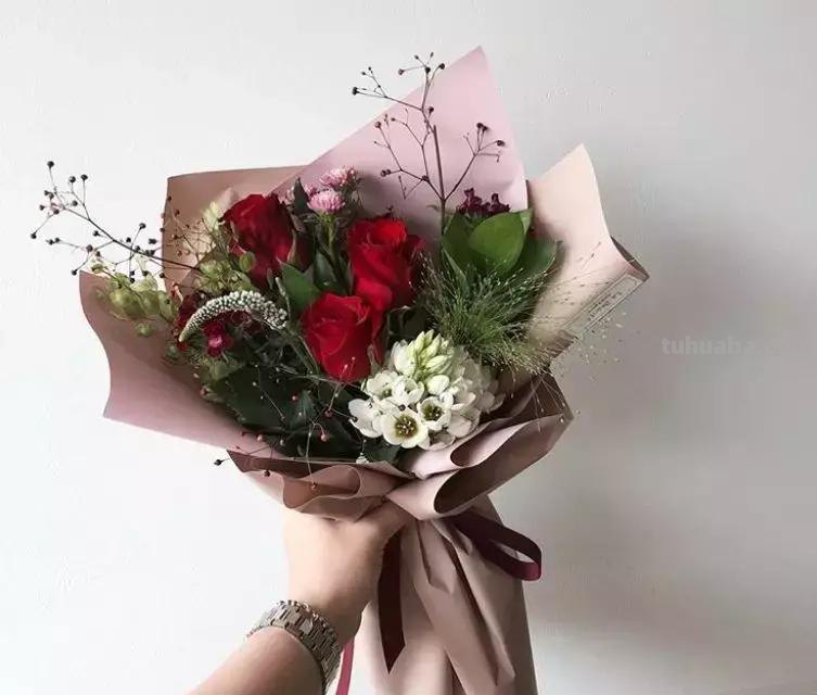 七夕花语大全，给女朋友送花必看