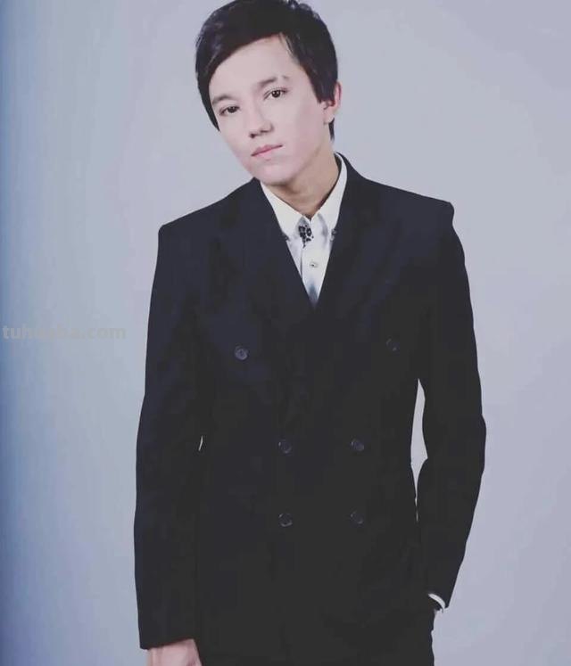 迪玛希速写迪玛希素描画图片