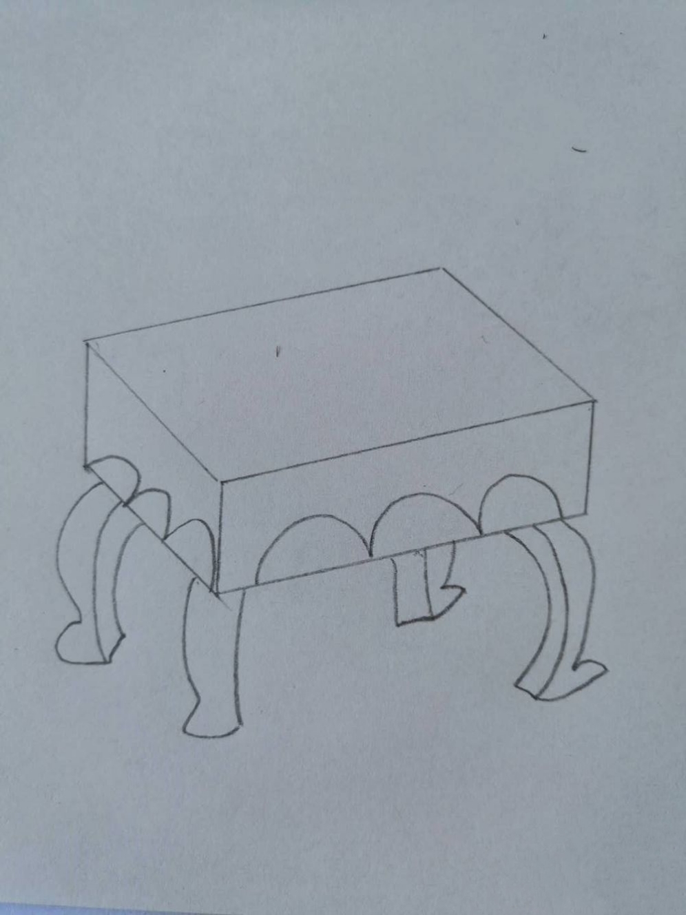 简单速写桌子简单速写桌子图片