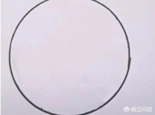 踢足球速写临摹踢足球速写临摹图片