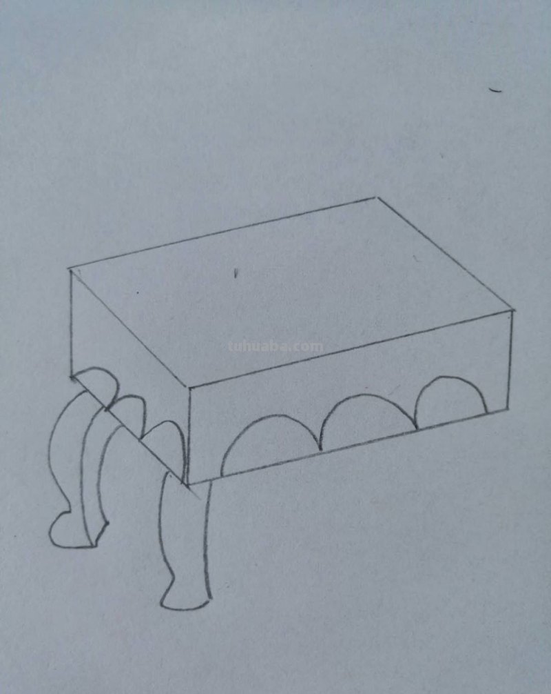 桌子怎么画简笔画（立体桌子怎么画简笔画）