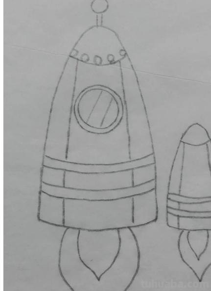 火箭简笔画怎么画（神舟火箭简笔画怎么画）