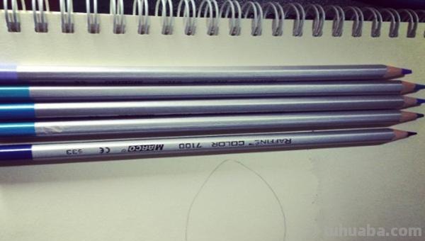 彩铅 怎么画渐变（彩铅怎么画渐变色）