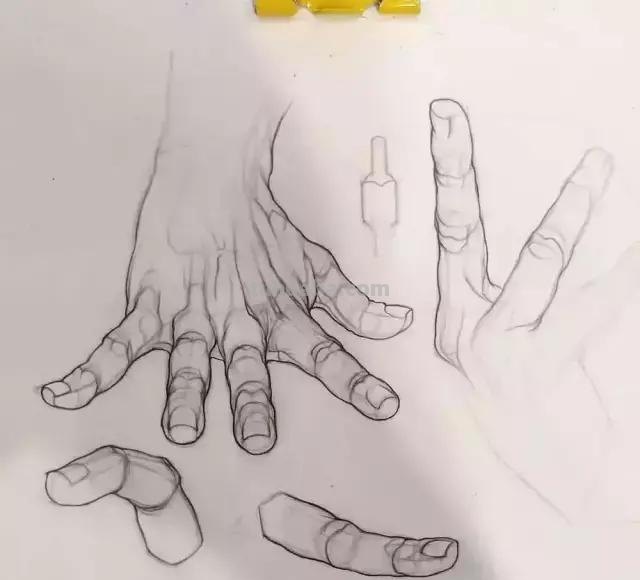 素描画不好?让这位95后高颜值小姐姐教你,简直就是教科书级别啊 素描画不好?让这位95后高颜值小姐姐教你,简直就是教科书级别啊