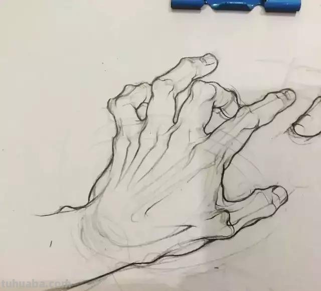 素描画不好?让这位95后高颜值小姐姐教你,简直就是教科书级别啊 素描画不好?让这位95后高颜值小姐姐教你,简直就是教科书级别啊