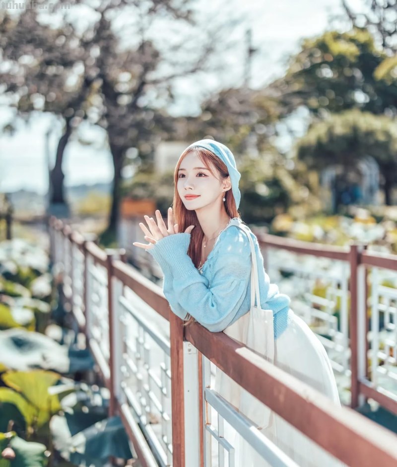 拍照摆姿不再愁，学这6套摄影摆姿技巧就够了，容易模仿学得会