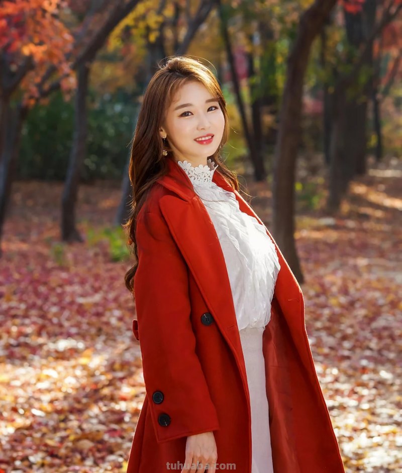 拍照摆姿不再愁，学这6套摄影摆姿技巧就够了，容易模仿学得会