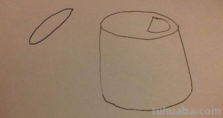 水壶怎么画简笔画（水壶怎么画简笔画 浇花）