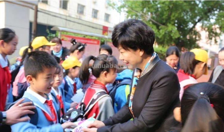 交换读书卡,这个“世界读书日”有意思~-杏花岭区后小河小学 交换读书卡,这个“世界读书日”有意思~-杏花岭区后小河小学