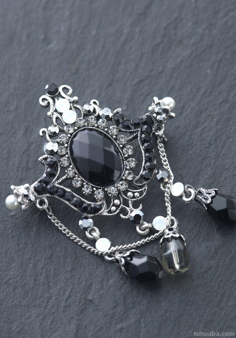 没有绘画基础,要怎么开始学习珠宝首饰设计呢?