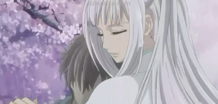 在樱花下的白色头发,穿白色和服的动漫少女的图片?(有白色眼睛的就更好...