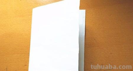 剪纸蝴蝶怎么做读书卡（剪纸蝴蝶怎么做读书卡片）