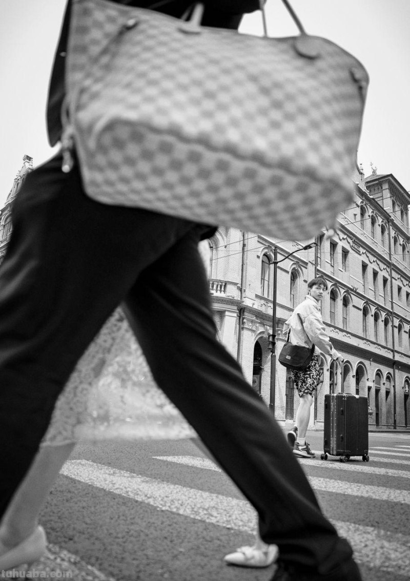 19张普通人拍出来的好照片：前三张构图真是绝，学起来