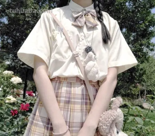 有哪些让人惊艳的 JK(制服)的照片?