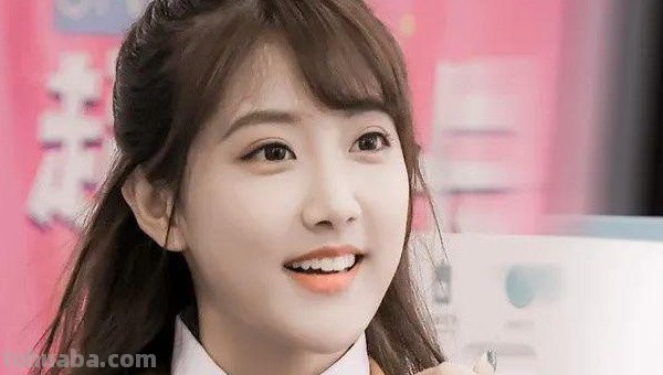 吴宣仪穿jk录制《跑男》,明星还有哪些jk造型?