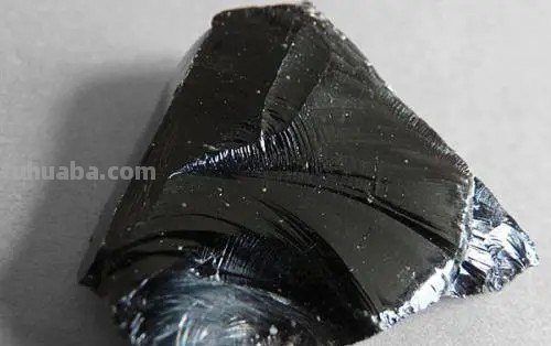 这个黑曜石真假?