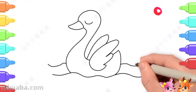天鹅怎么画彩铅画的（天鹅怎么画彩铅画的好看）