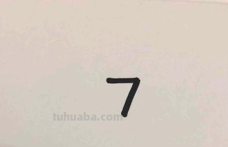 简笔画老鼠怎么画（简笔画老鼠怎么画用数字）