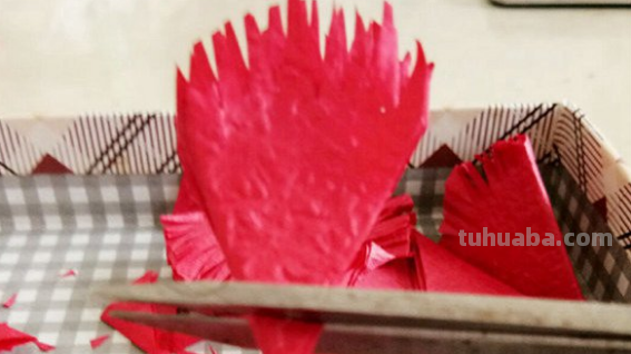 褶皱纸康乃馨教程