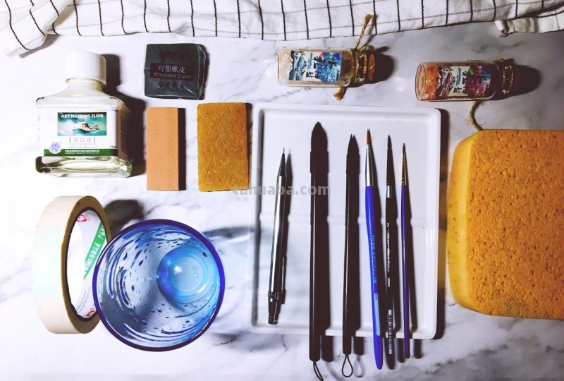 水彩工具 - 亲测初学者学水彩需要哪些必备工具？