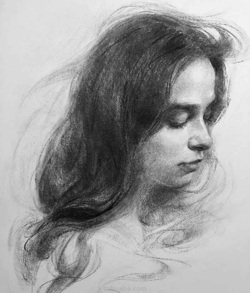 分享一位艺术教授的素描作品，值得借鉴