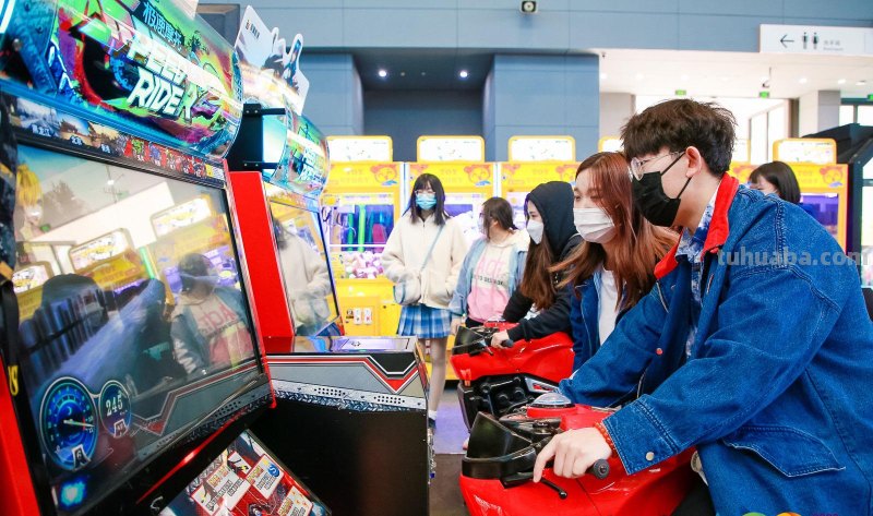 跨次元狂欢开启！第三届国际动漫游戏产业博览会开幕