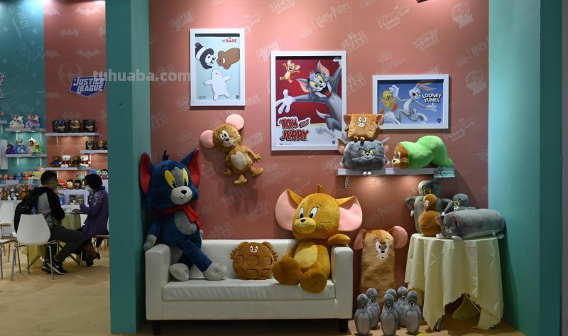 亚洲规模最大玩具展成都开幕：超50万个产品亮相，知名品牌齐聚展现五大趋势