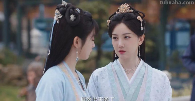 《卿卿日常》：古装cosplay，带来一种不闹心的快乐