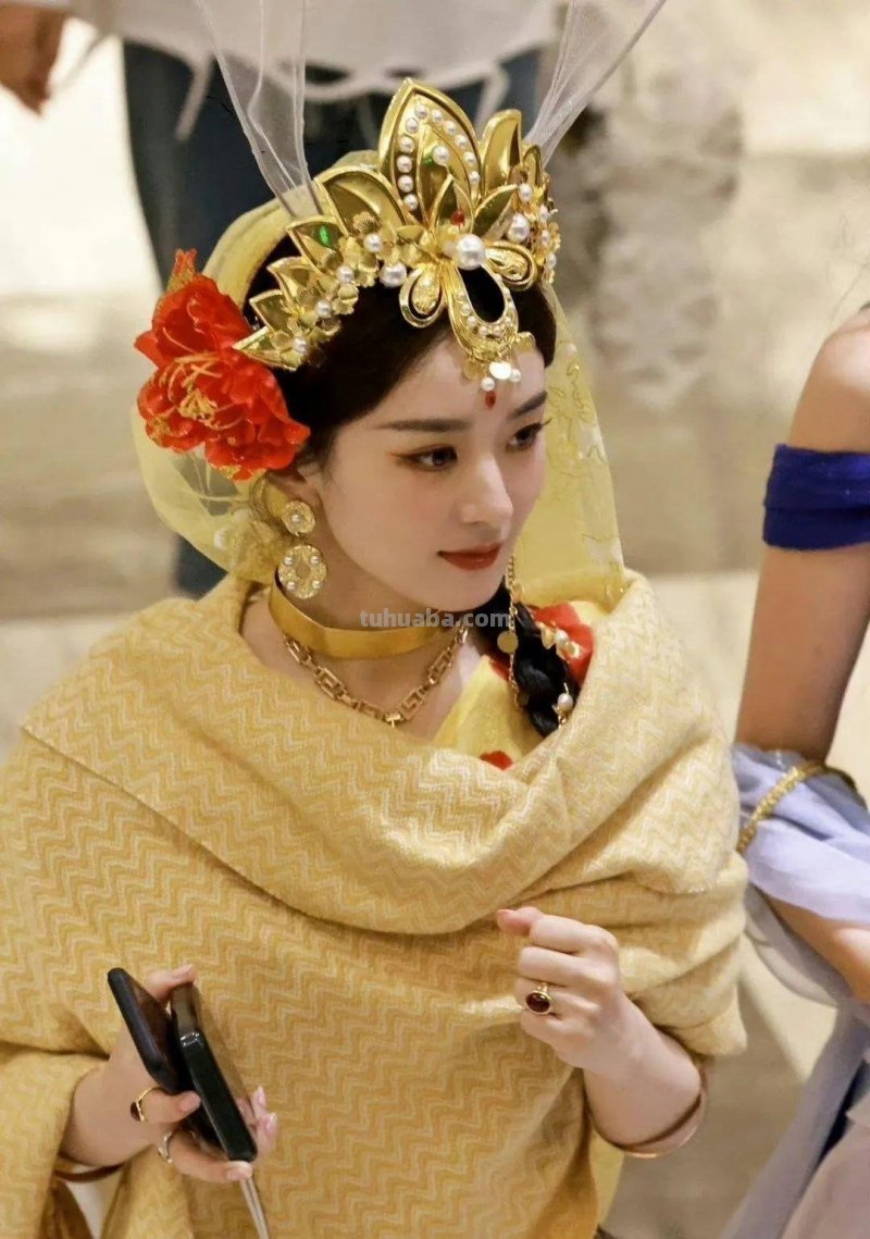 女明星的cos真的很不错