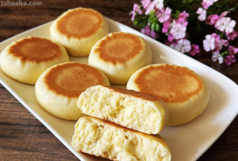 5个鸡蛋1斤面粉，不用一滴水，妈妈做的这个饼比面包还好吃