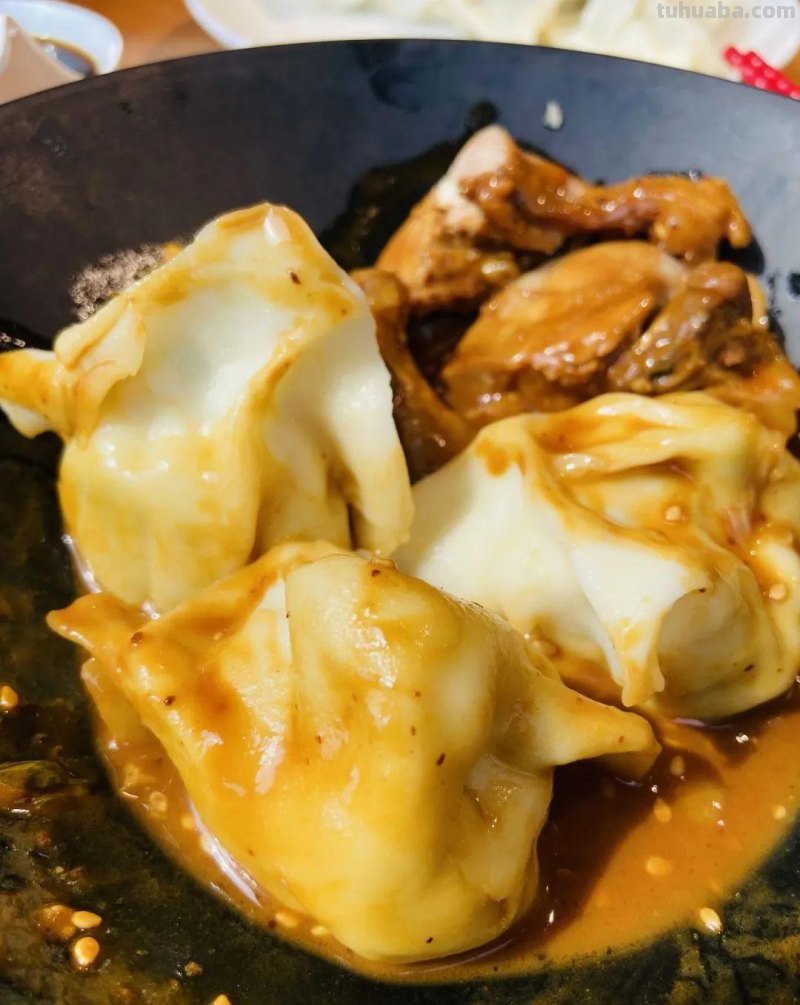 帝都高校周边美食汇，嘴角流下两行泪丨寻味