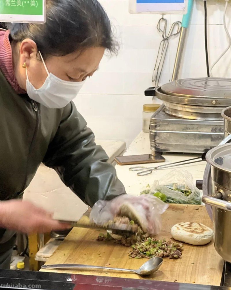 帝都高校周边美食汇，嘴角流下两行泪丨寻味