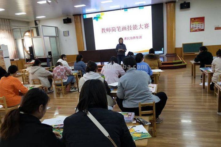 简笔画勾勒美好生活!惠民幼教集团教师个个心灵手巧 简笔画勾勒美好生活!惠民幼教集团教师个个心灵手巧