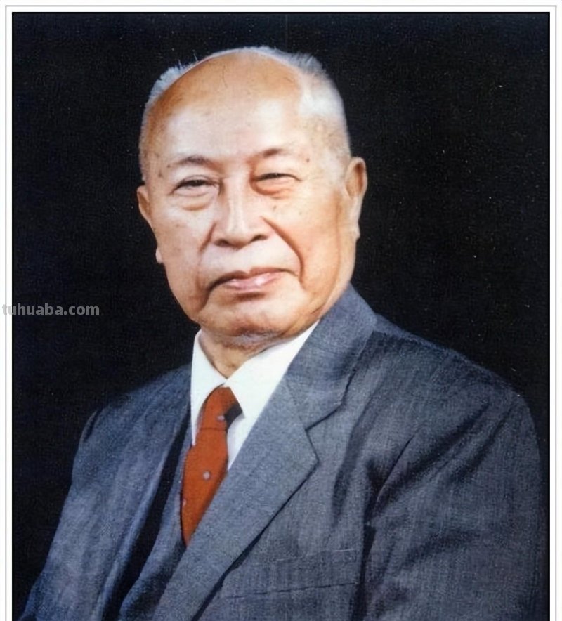 近现代著名画家黎雄才三十二幅传世经典绘画代表作品赏析 近现代著名画家黎雄才三十二幅传世经典绘画代表作品赏析
