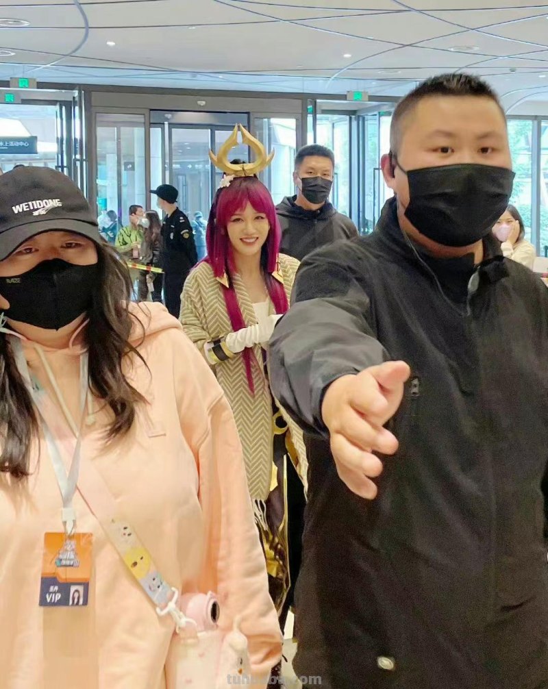 近20位明星cos王者荣耀!赵丽颖风情妩媚,娜扎似仙女,谢娜帅气 近20位明星cos王者荣耀!赵丽颖风情妩媚,娜扎似仙女,谢娜帅气