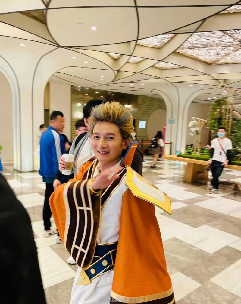 近20位明星cos王者荣耀!赵丽颖风情妩媚,娜扎似仙女,谢娜帅气 近20位明星cos王者荣耀!赵丽颖风情妩媚,娜扎似仙女,谢娜帅气