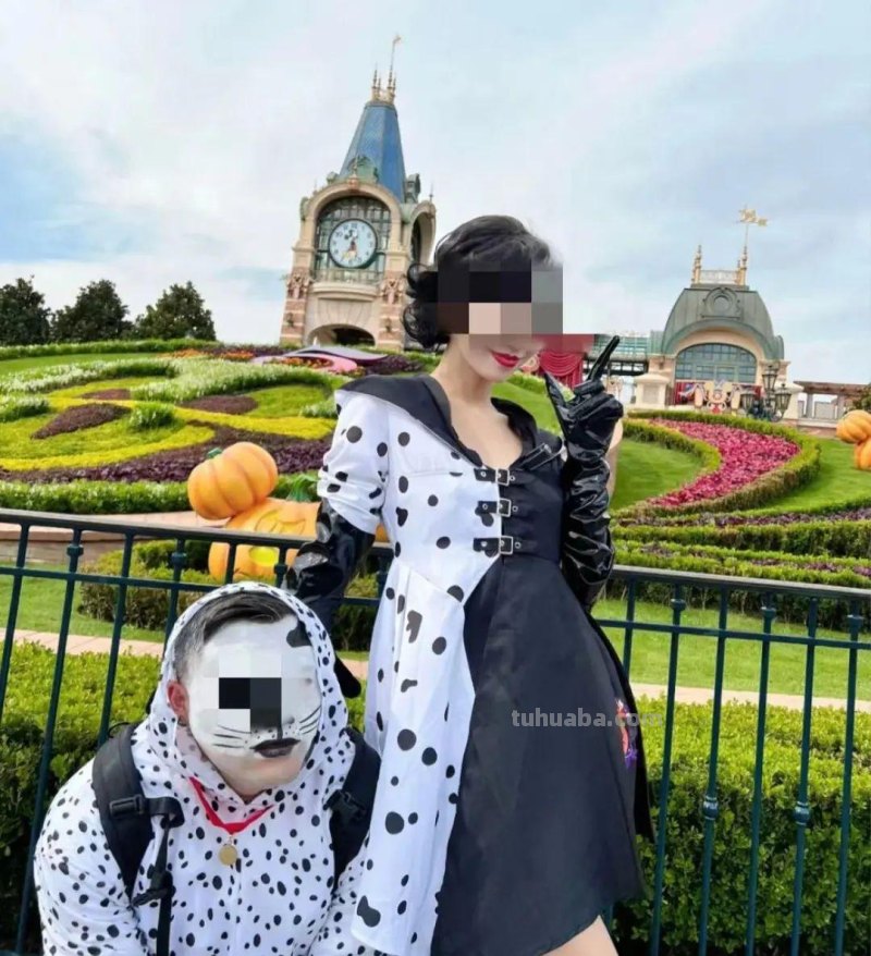 脑洞清奇！上海迪士尼惊现各路COS大神！个个都是戏精，差点笑死在园子里