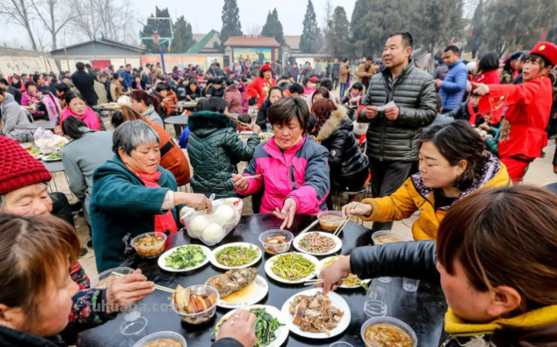 以前宴席，几瓶酒都不够喝，现在为啥一瓶都喝不完？原因让人咂舌