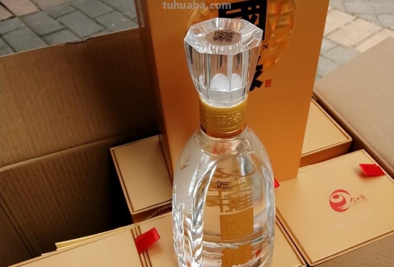请客不用非得“茅台”,试试这5款口碑酒,不是大牌照样体面