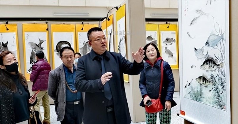 书画丹青绽放龙江-华夏鱼画第一人迟凤阁绘画赏析