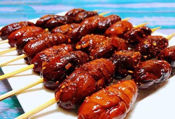 中国人的美食汇，中国占了3个，网友：这个东西要怎么吃？