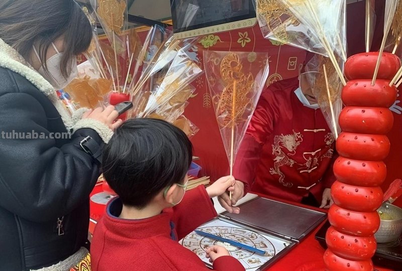 吃得笑逐颜开，忙得不亦乐乎！七宝美食汇，人间烟火气-等侬来！
