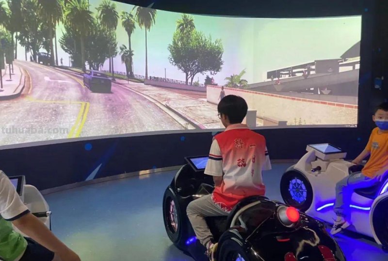 六一探秘科技馆，童心放飞科技梦