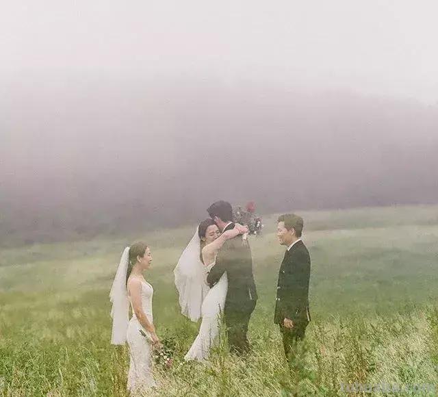 不再拘束,婚纱照拍摄也可以多样化,要多美有多美 不再拘束,婚纱照拍摄也可以多样化,要多美有多美