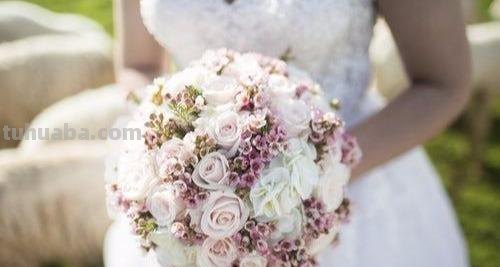 分享这4个技巧给你，让你在拍摄婚纱摄影时候游刃有余