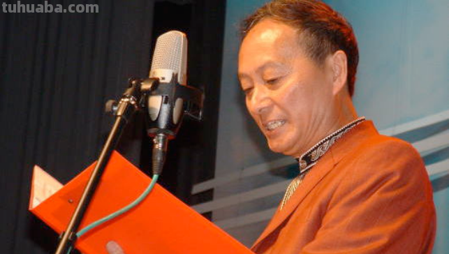 中国的配音演员与日本的声优：一个台前辉煌，一个幕后默默