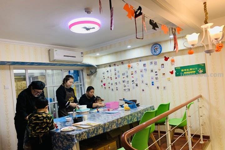 芝麻探店｜寒假“熊孩子”无处安放？这几家DIY小店有得玩儿