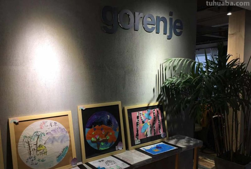 麦麦家第一届“润索杯”儿童公益画展西安举办