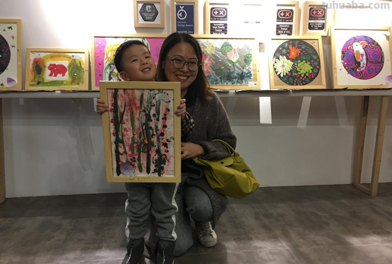 麦麦家第一届“润索杯”儿童公益画展西安举办